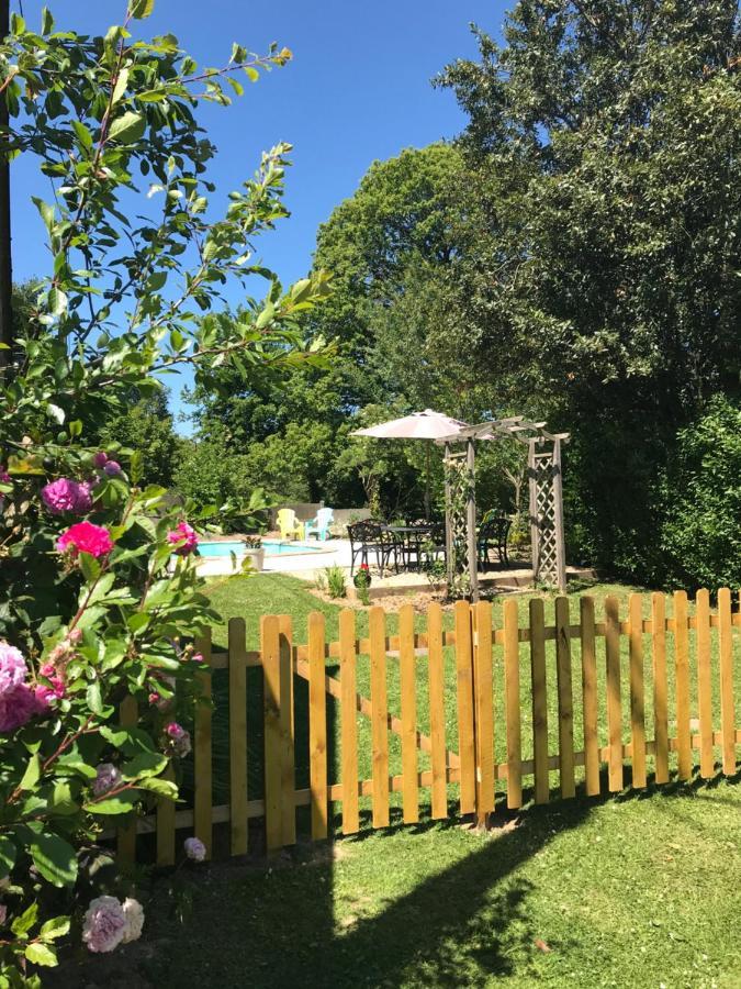 Walnut Tree Gite Brittany Villa Boderel Exterior photo