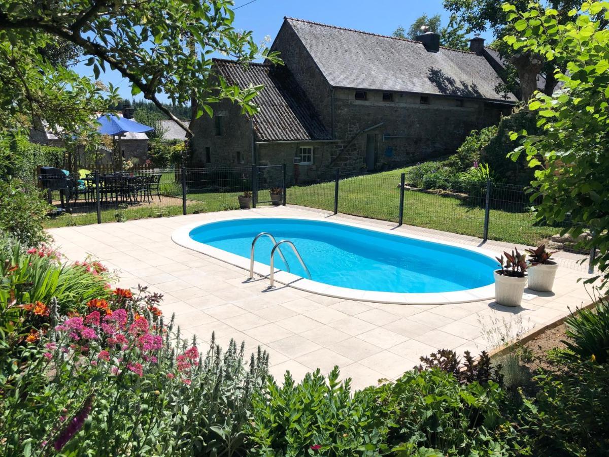 Walnut Tree Gite Brittany Villa Boderel Exterior photo